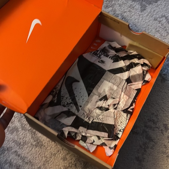 Size 9 - Nike Zoom Fly SP x OFF-WHITE Tulip Pink 2018 - Picture 7 of 7